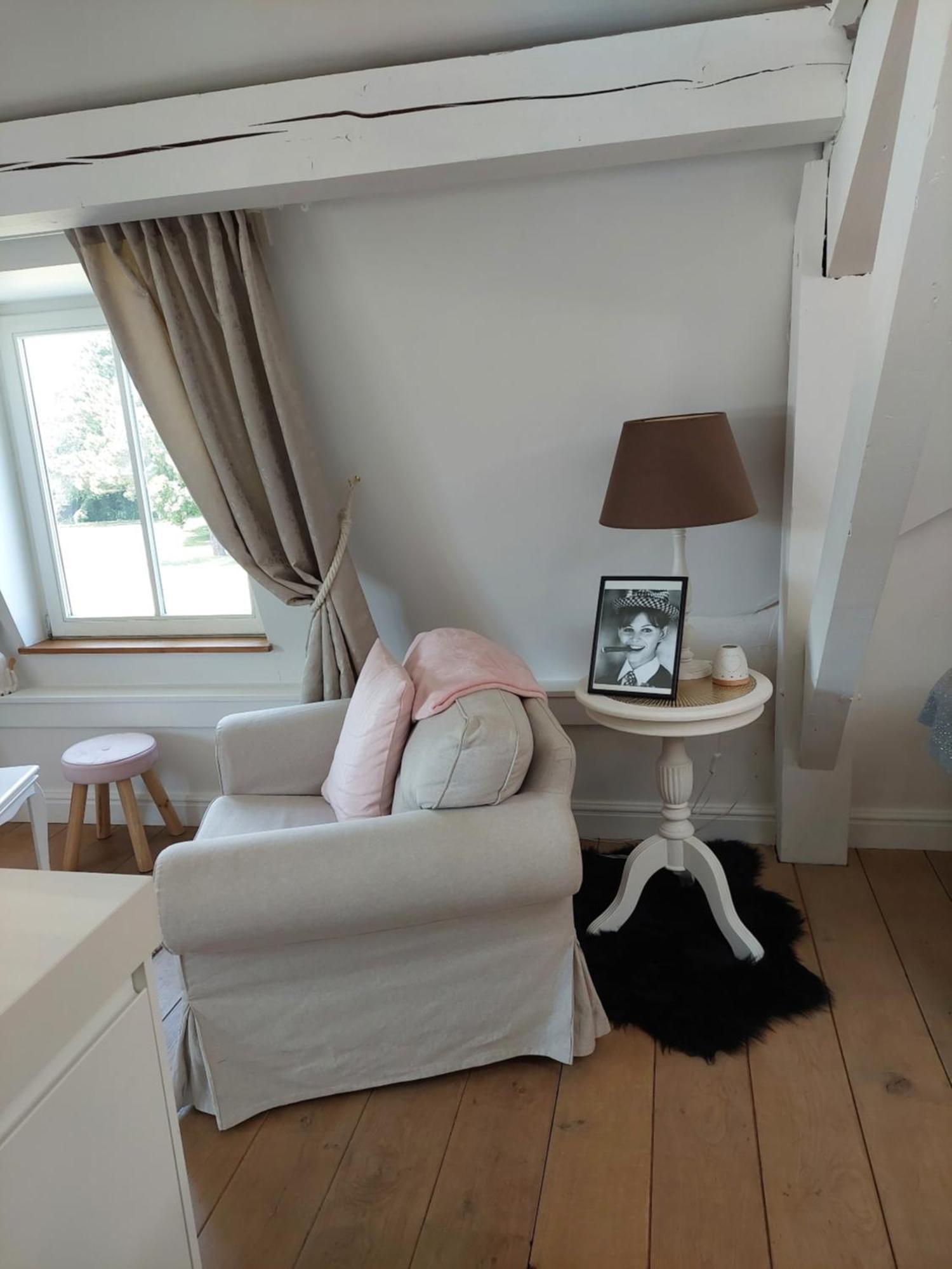La Chambre Et Le Studio Du Chateau Du Golf De Bernalmont Liege Ruang foto